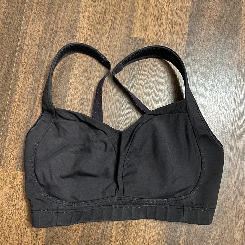 Lululemon Ta Ta Tamer sports bra